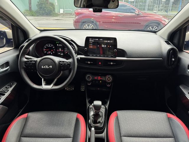 1.2 GT版 空力套件 雙加熱通風椅 加熱方向盤 I-KEY 定速 循跡 車偏 置中 卡不累 顯影 摸門 恆溫  第2張相片