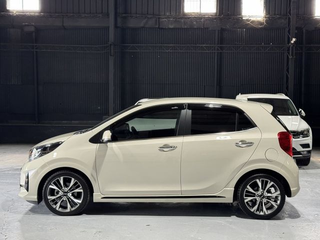 1.2 GT版 空力套件 雙加熱通風椅 加熱方向盤 I-KEY 定速 循跡 車偏 置中 卡不累 顯影 摸門 恆溫  第3張相片