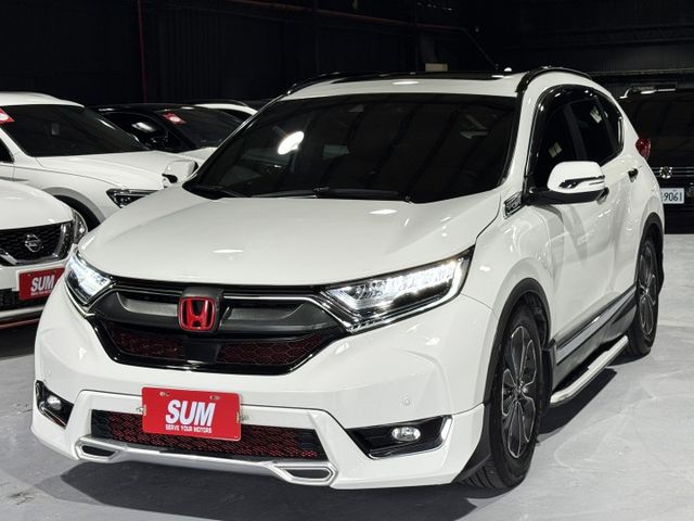 1.5渦輪 旗艦S版 空套 全景 雙出管 側踏板 ACC 電尾門 I-KEY 摸門 8安 導航 顯影 盲點 方控  第1張相片