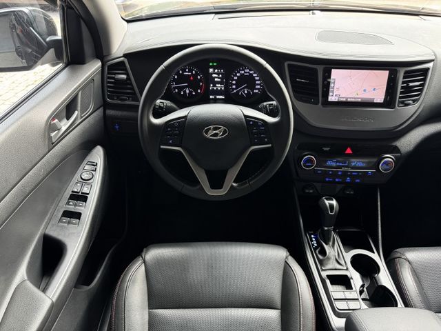 1.6渦輪 頂級旗艦 空套 全景 側踏 雙出管 電尾門 環景 I-KEY 6安 導航 顯影 盲點 摸門 電動椅  第11張相片