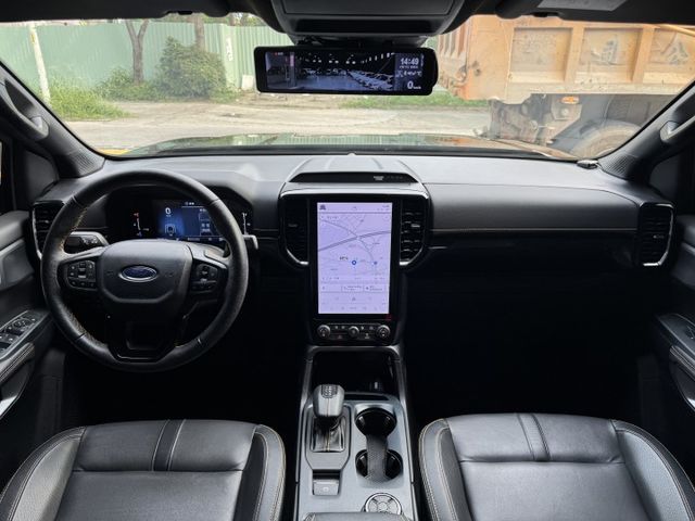 2.0渦輪 全新大改款 頂級旗艦 大螢幕 環景 LED日行燈 ACC 車偏 導航 I-KEY 盲點 電動椅 4WD  第2張相片