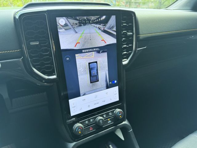 2.0渦輪 全新大改款 頂級旗艦 大螢幕 環景 LED日行燈 ACC 車偏 導航 I-KEY 盲點 電動椅 4WD  第13張相片