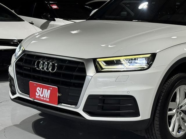 2.0渦輪 45 TFSI 液晶螢幕 I-KEY 6安 電尾門 摸門 導航 顯影 前後行車器 方控 快撥 雙電動椅  第5張相片