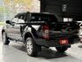 3.2 渦輪 4WD 6安 定速 方控 側踏板 行李架 電動座椅ABS 恆溫  循跡 皮椅 18吋鋁圈 黑內裝  第7張縮圖