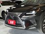 2.0汽油 豪華旗艦 天窗 電尾門 電動椅 ACC I-KEY 摸門 9安 雙電熱椅 盲點 方控 快撥 顯影  第5張縮圖