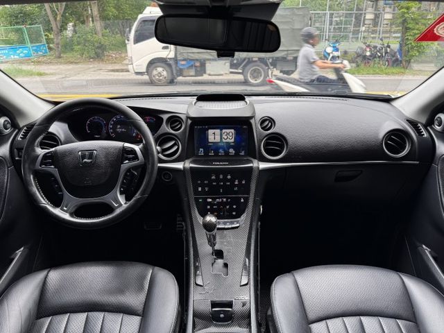 2.2渦輪 新款ECO 天窗 環景 2安 電尾門 方控 電動記憶椅 行車器 側踏板 HID 日行燈 恆溫  第2張相片
