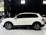 2.0渦輪 330 HL版 4WD 空套 7安 腳踢尾門 數位儀錶 ACC 環景 雙電動記憶座椅 盲點 導航 I-KEY  第3張縮圖