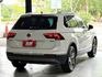 2.0渦輪 330 HL版 4WD 空套 7安 腳踢尾門 數位儀錶 ACC 環景 雙電動記憶座椅 盲點 導航 I-KEY  第6張縮圖