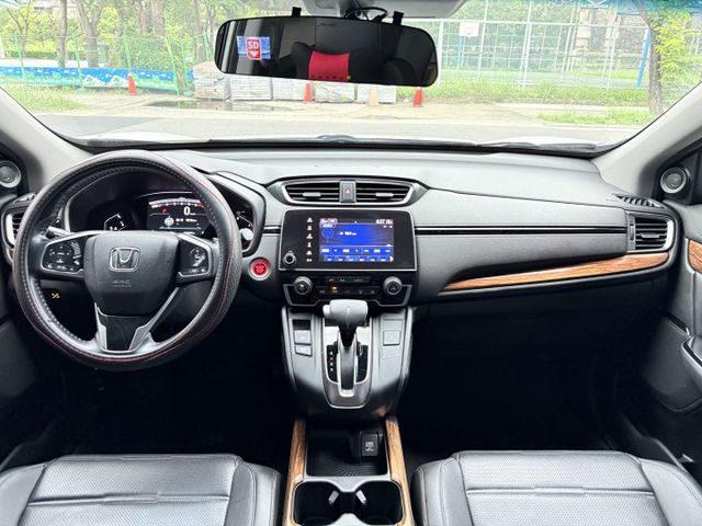 1.5 渦輪 旗艦S版 全景 ACC 電尾門 8安 I-KEY 行車紀錄器 導航 CarPlay 電動座椅 摸門 顯影  第2張相片