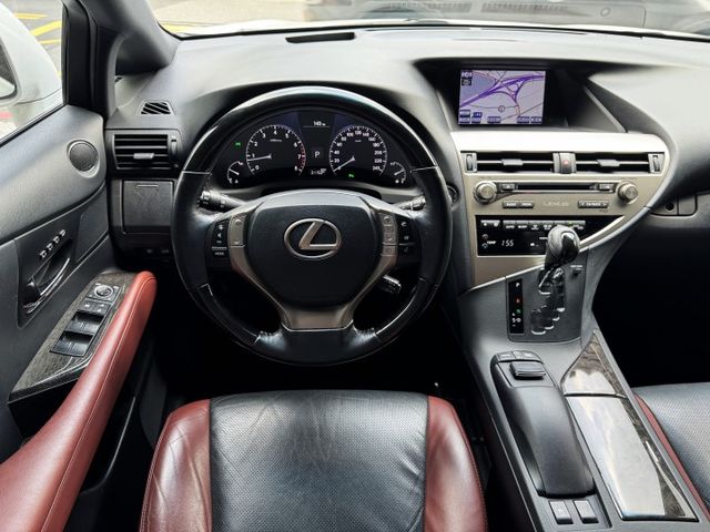 RX270 2.7特仕版 限量40台 全車空套 天窗 電尾門 導航 顯影 I-KEY 12安 雙電動椅 雙色內裝 摸門  第11張相片