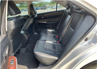 《鑫宏車業》新進車輛 — 整理中,三代小改款經典型..  第6張縮圖