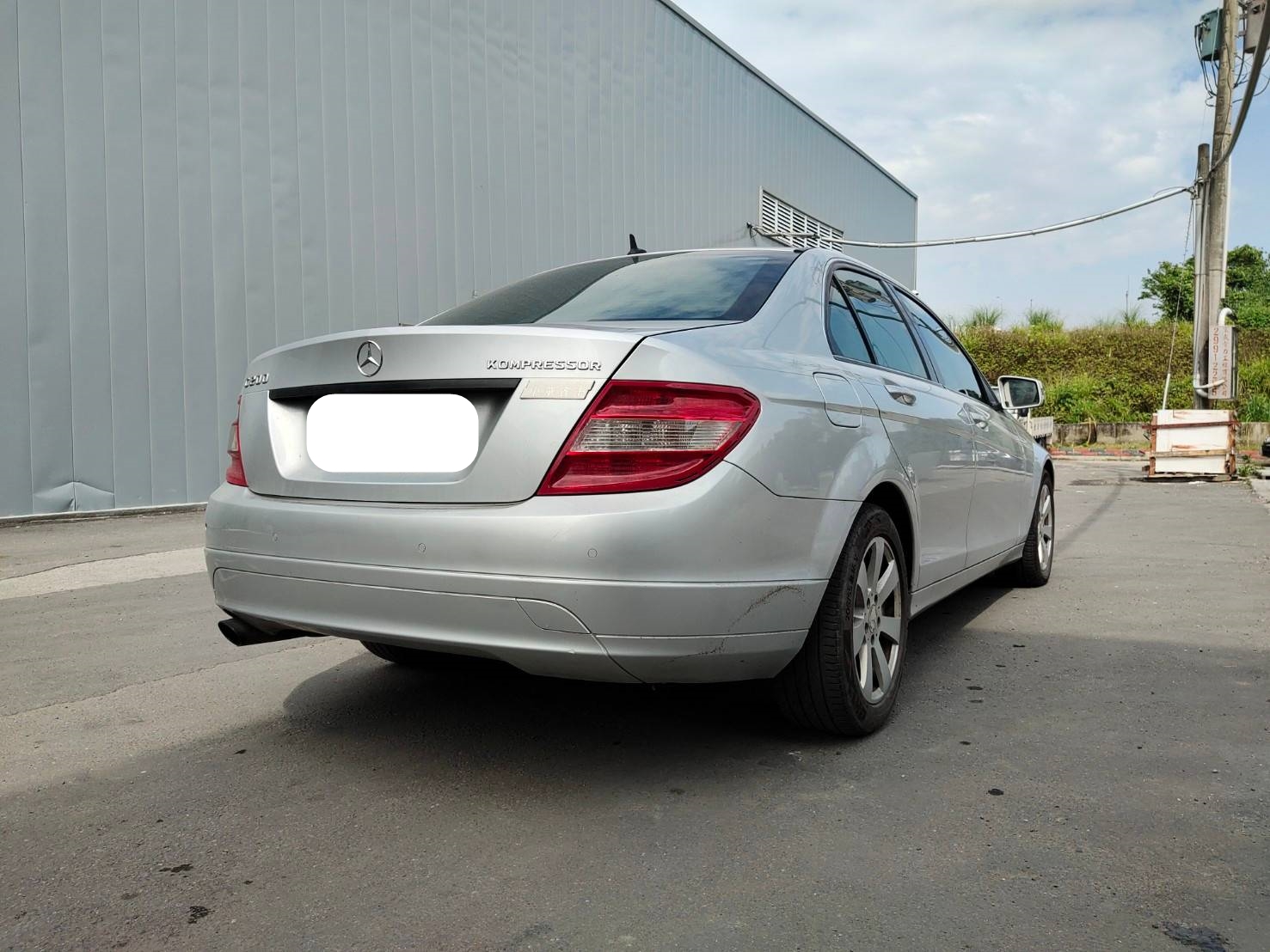 《鑫宏車業》車輛目前在新北市五股區，前衛版，好車等你開回家  第3張相片