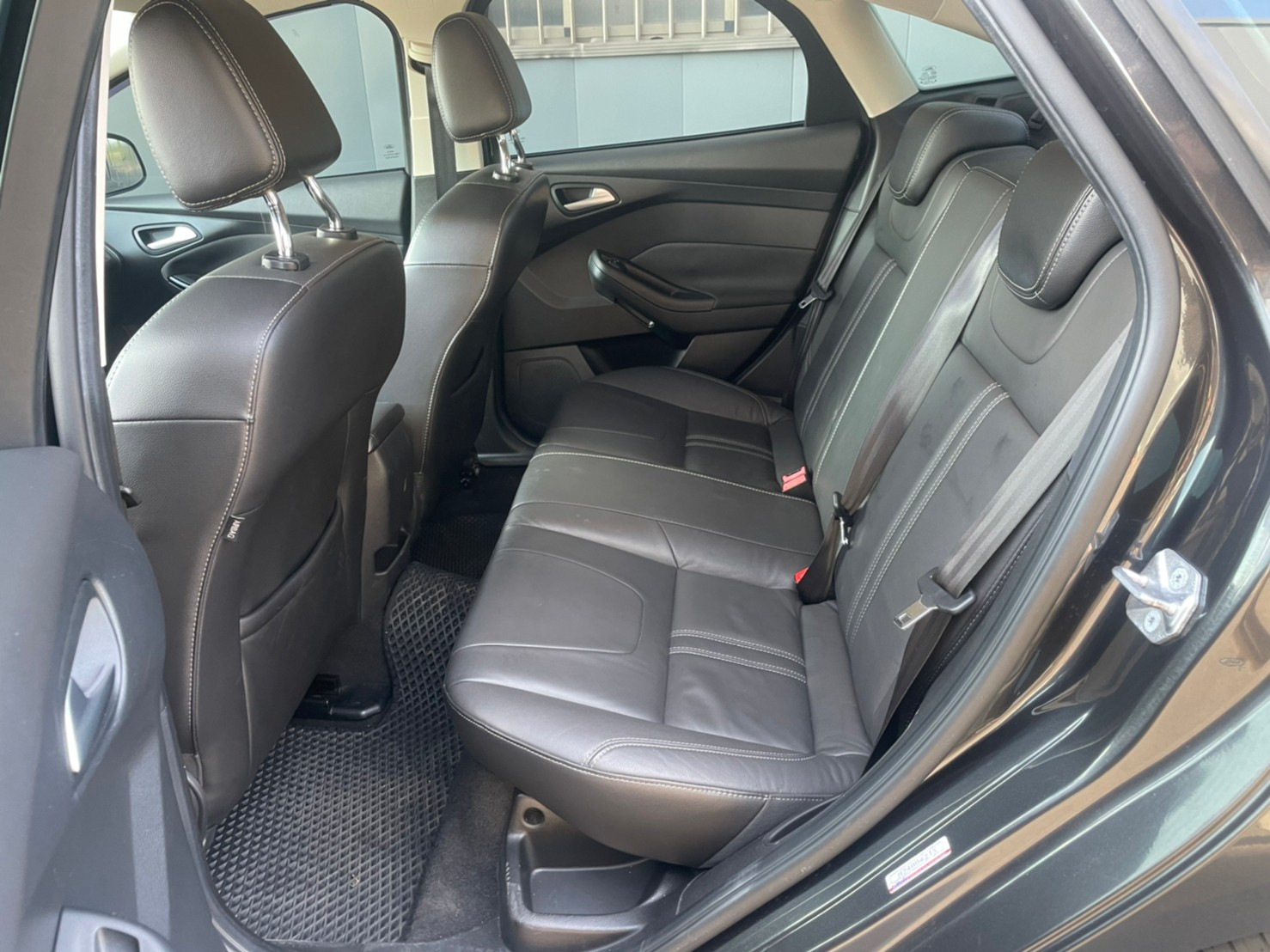 《鑫宏車業》此商品已下架---汽油三代小改款時尚型，輕巧好操控..  第7張相片