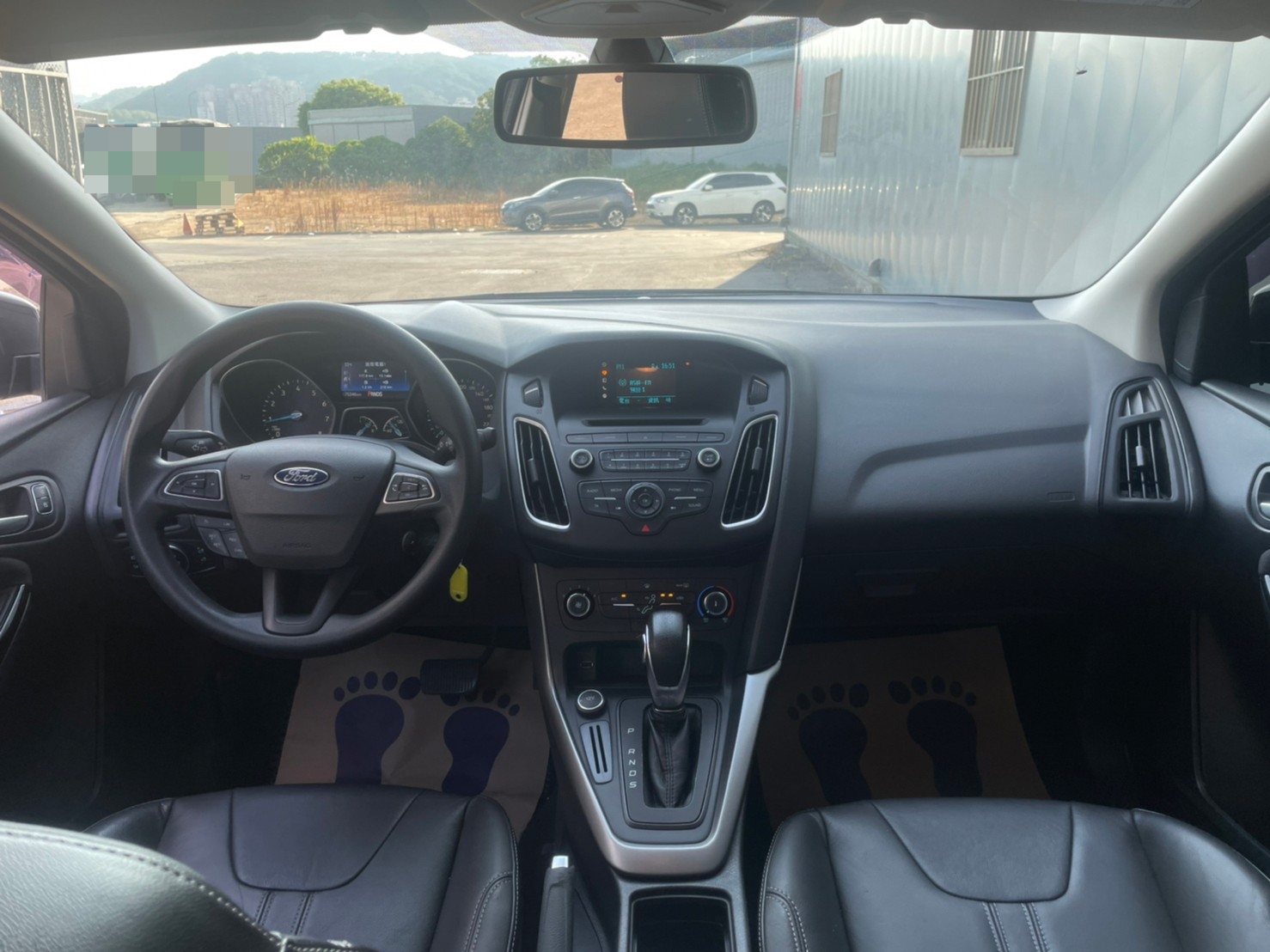 《鑫宏車業》此商品已下架---汽油三代小改款時尚型，輕巧好操控..  第8張相片