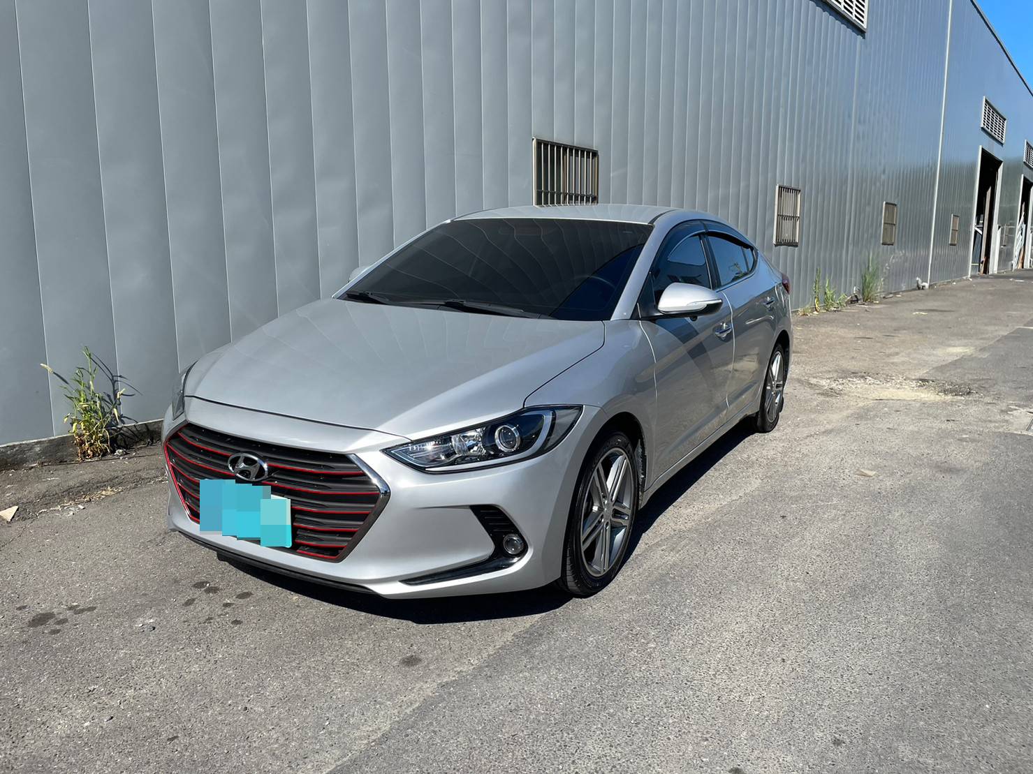 《鑫宏車業》車輛目前在新北市五股區，三代旗艦型，流線動感、把妹神車..  第1張相片