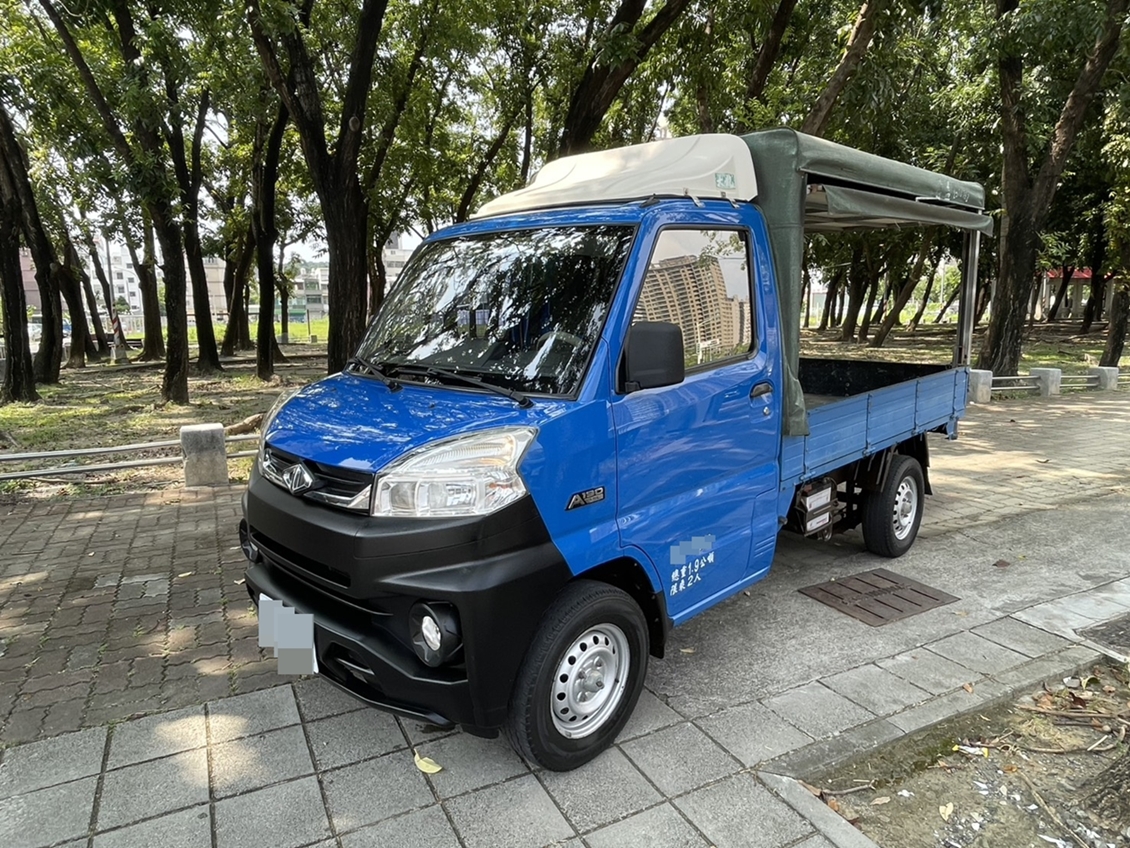 《鑫宏車業》此商品已下架---三代改款手排小貨車，小生意的好幫手  第1張相片