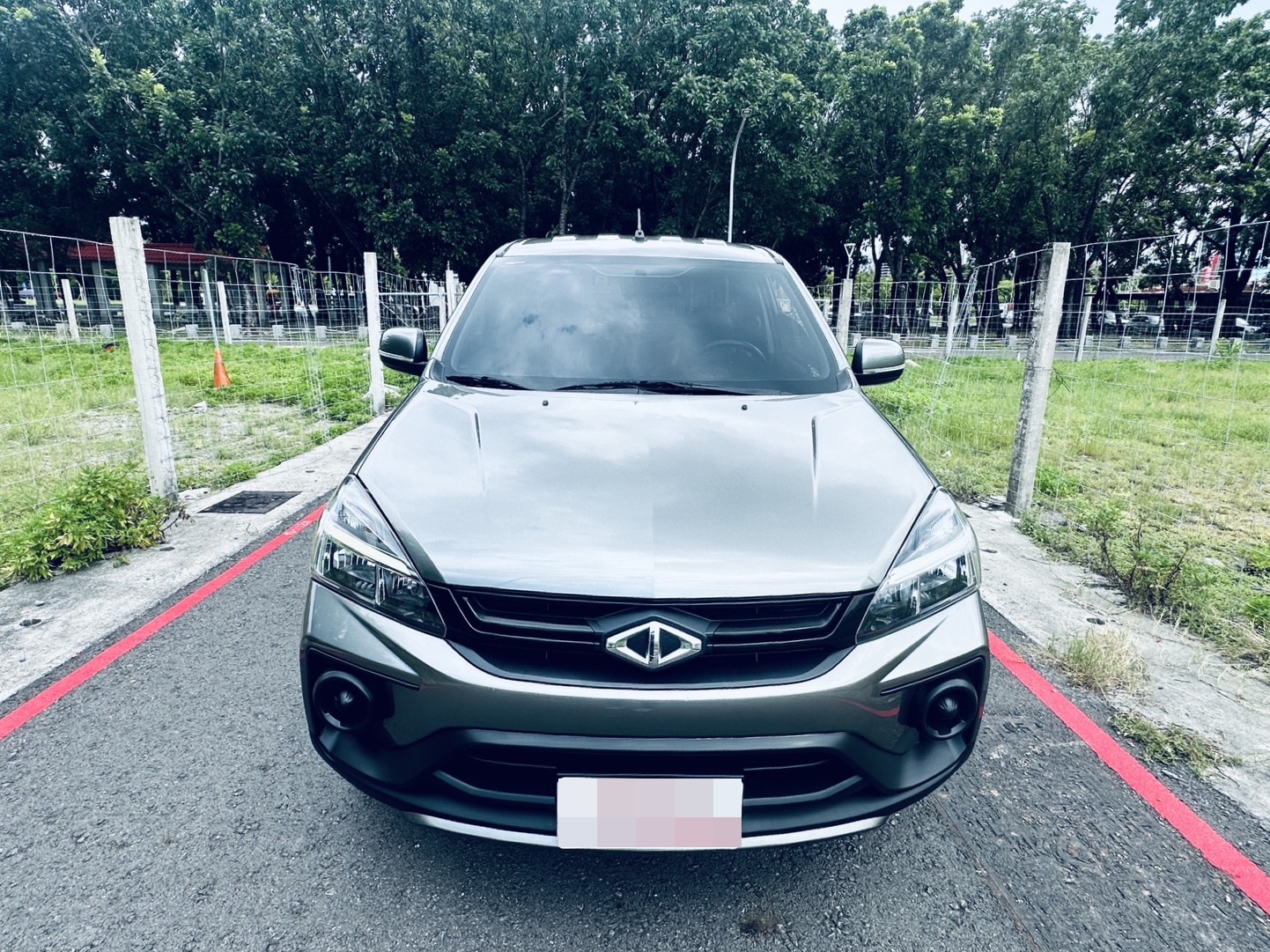 《鑫宏車業》此商品已下架---勁哥皮卡 晶鑽型 八月剛回原廠，做引擎變速箱差速器大保養，皆..  第4張相片