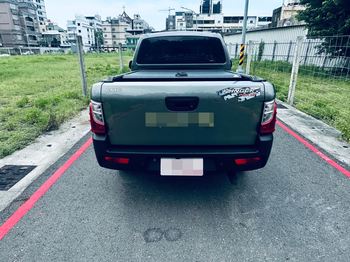 《鑫宏車業》此商品已下架---勁哥皮卡 晶鑽型 八月剛回原廠，做引擎變速箱差速器大保養，皆..  第5張相片