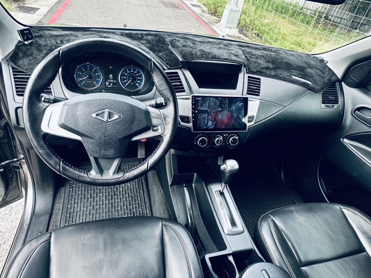 《鑫宏車業》此商品已下架---勁哥皮卡 晶鑽型 八月剛回原廠，做引擎變速箱差速器大保養，皆..  第10張相片