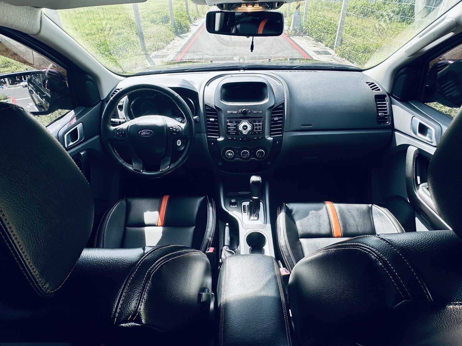 《鑫宏車業》 此商品已下架---[ 18吋鋁圈 ] ４ＷＤ 柴油 二代 雙廂貨卡..  第12張相片