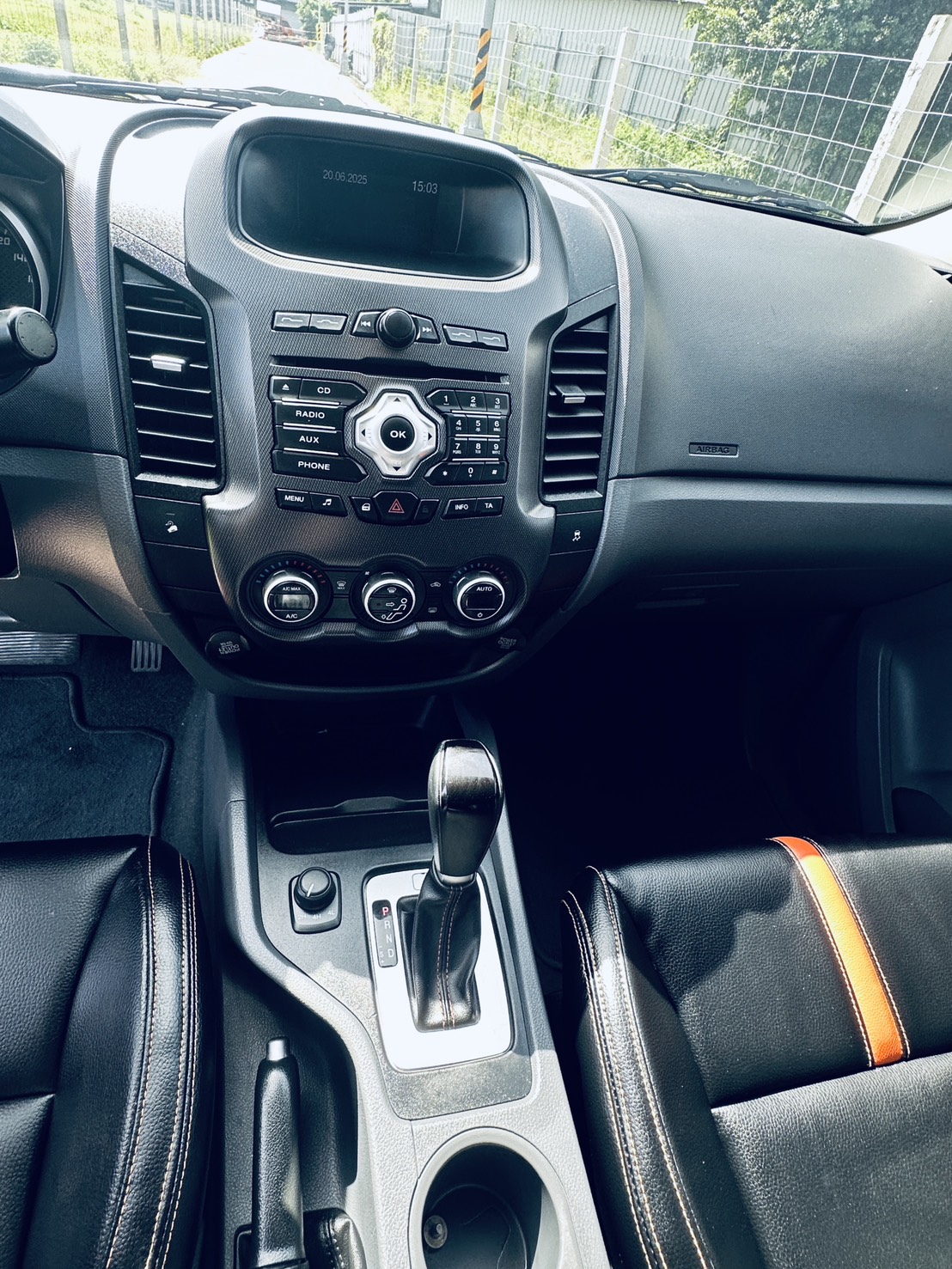 《鑫宏車業》 此商品已下架---[ 18吋鋁圈 ] ４ＷＤ 柴油 二代 雙廂貨卡..  第14張相片