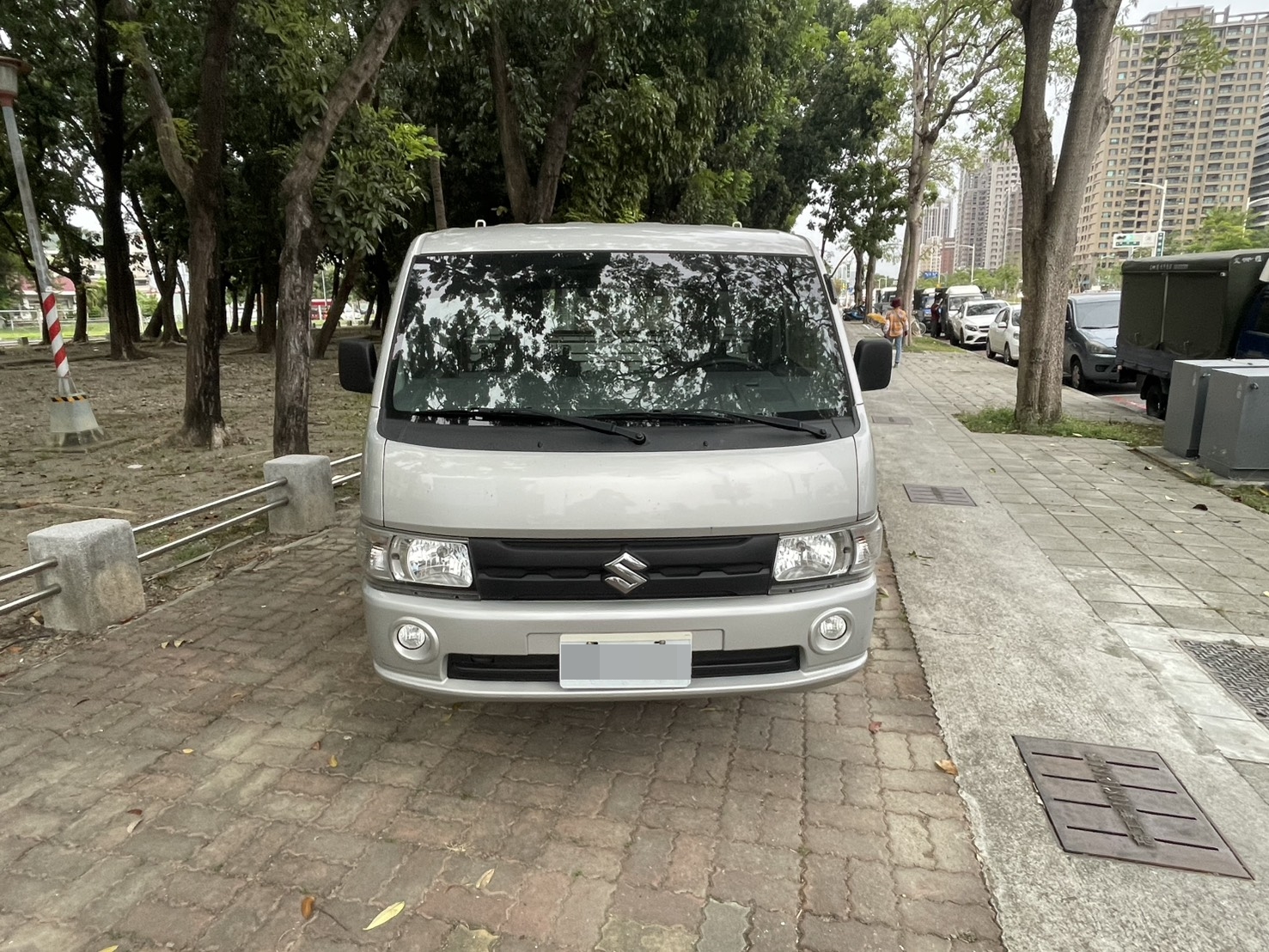 《鑫宏車業》此商品已下架---拚生意就選CARRY 二代手排 ..  第4張相片