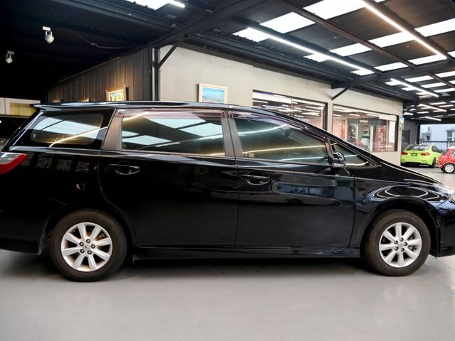 Toyota Wish  第7張相片