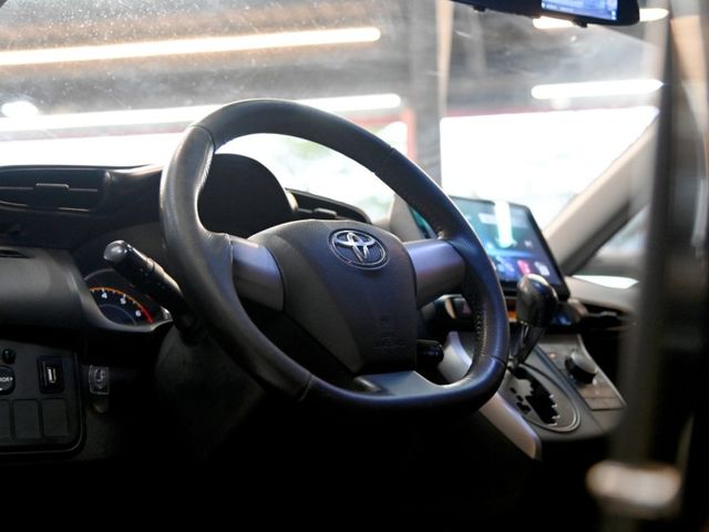 Toyota Wish  第18張相片