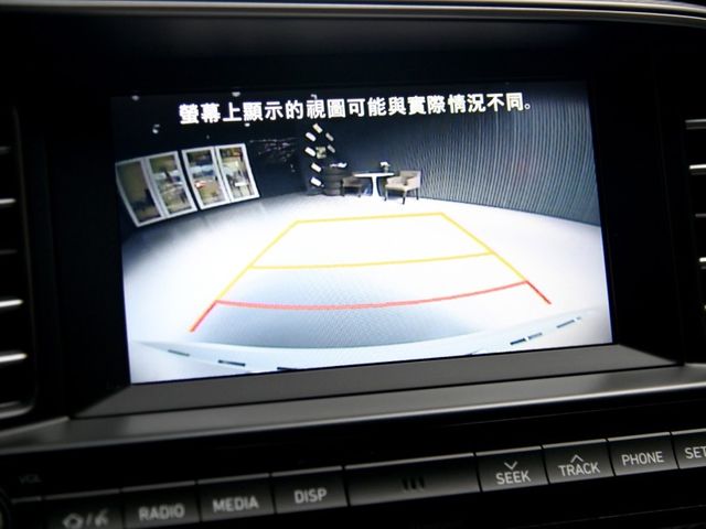 Hyundai Elantra  第2張相片
