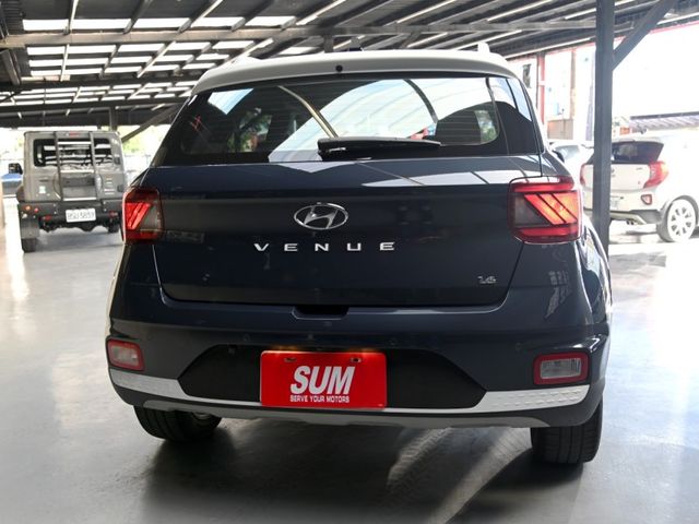 Hyundai Venue  第8張相片