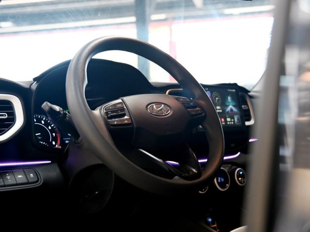 Hyundai Venue  第16張相片