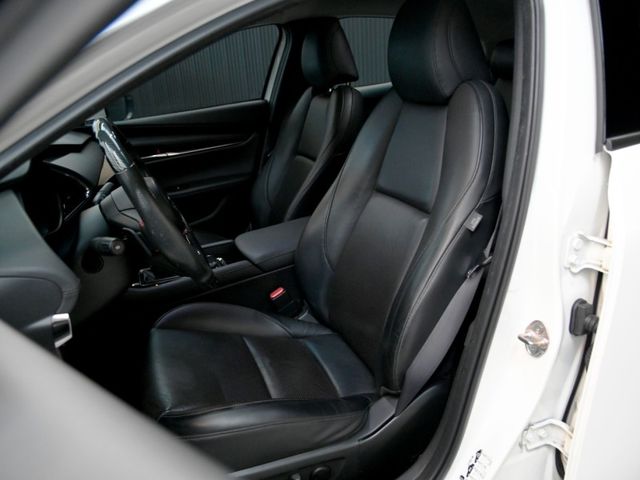 Mazda Mazda3  第14張相片