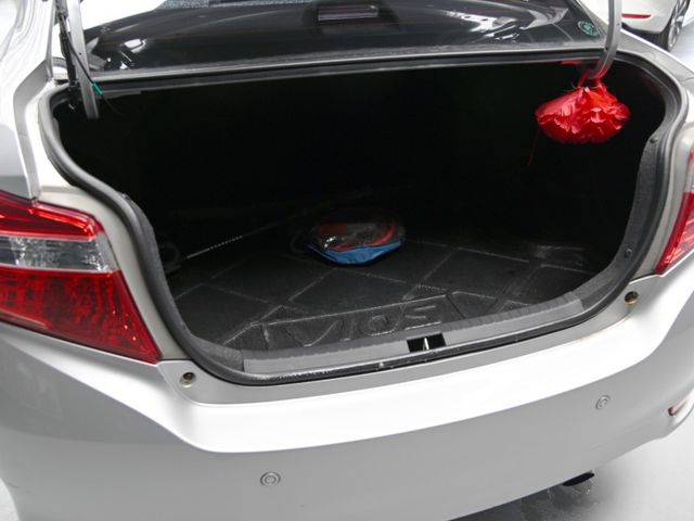 Toyota Vios  第12張相片
