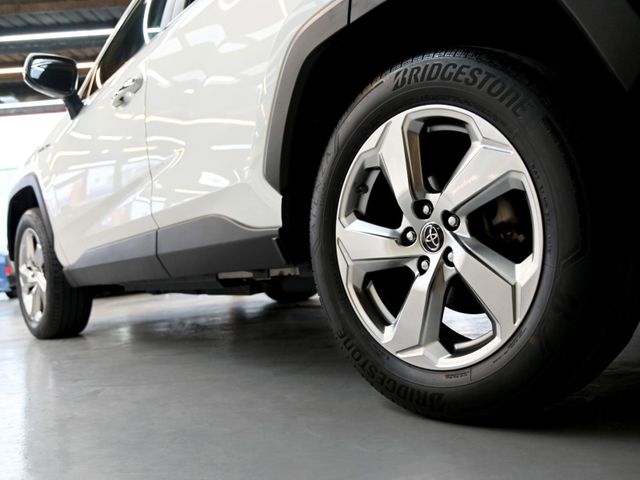 Toyota RAV4  第5張相片