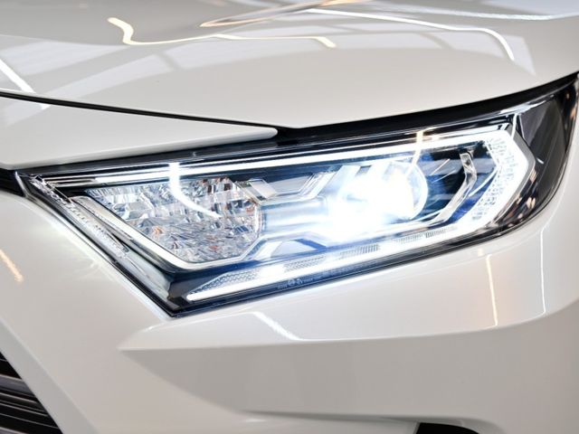 Toyota RAV4  第6張相片