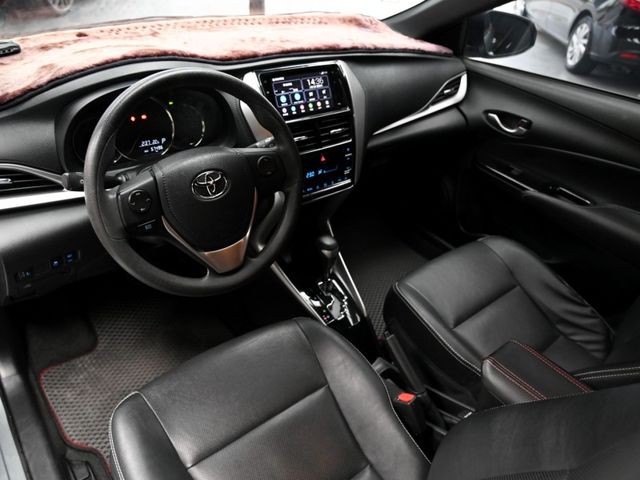 Toyota Yaris  第10張相片
