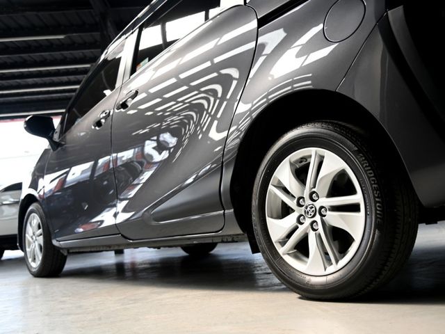 Toyota SIENTA  第6張相片