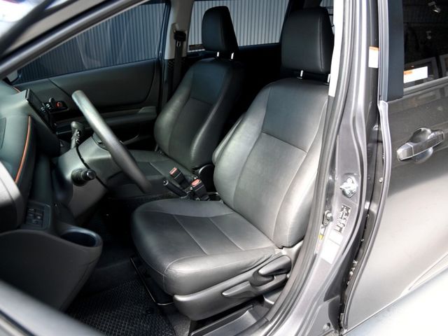 Toyota SIENTA  第11張相片