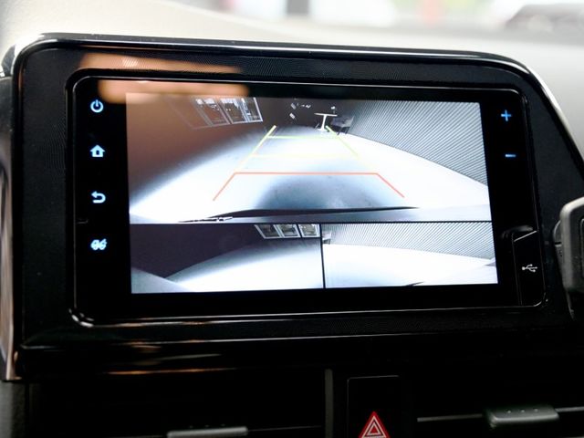 Toyota SIENTA  第18張相片