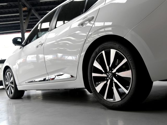 Nissan Sentra  第6張相片