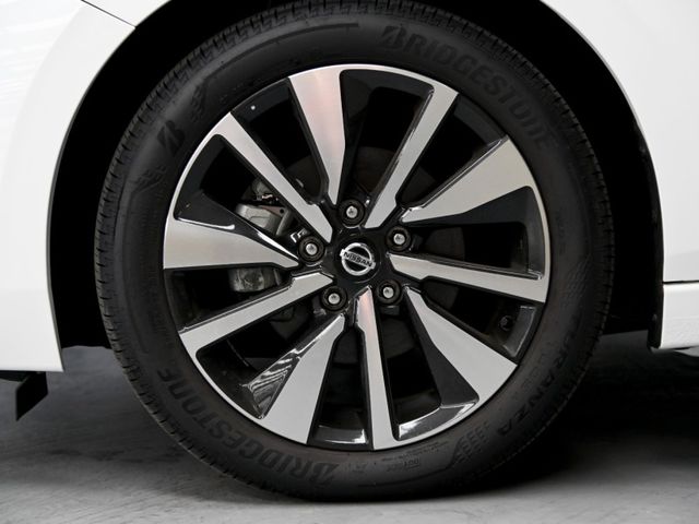 Nissan Sentra  第8張相片