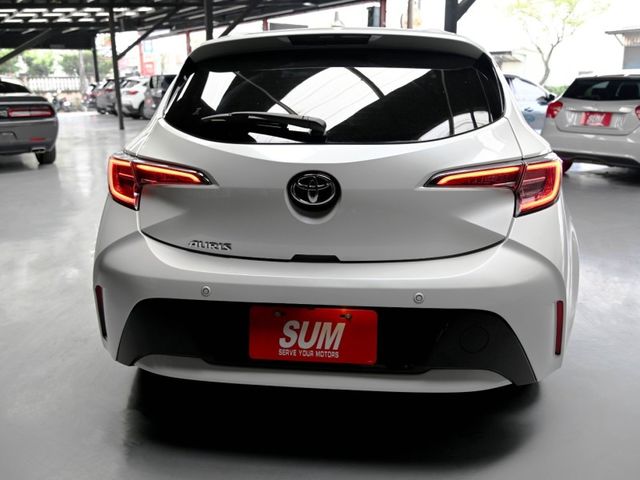Toyota Auris  第6張相片