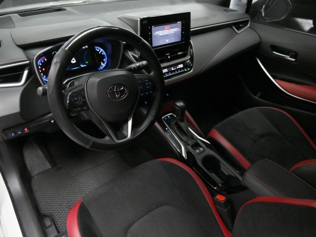 Toyota Auris  第8張相片