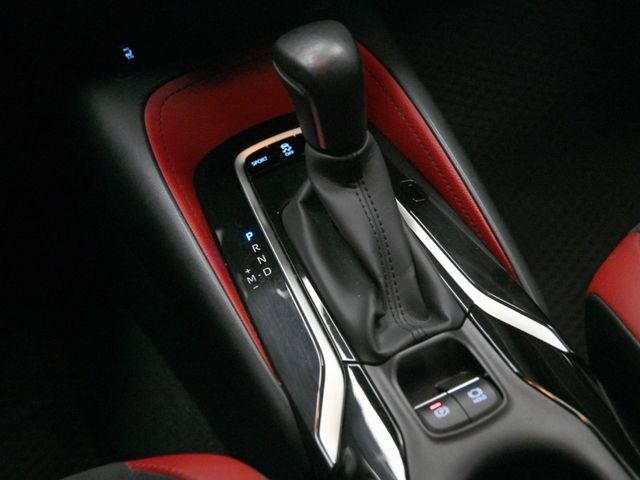 Toyota Auris  第15張相片