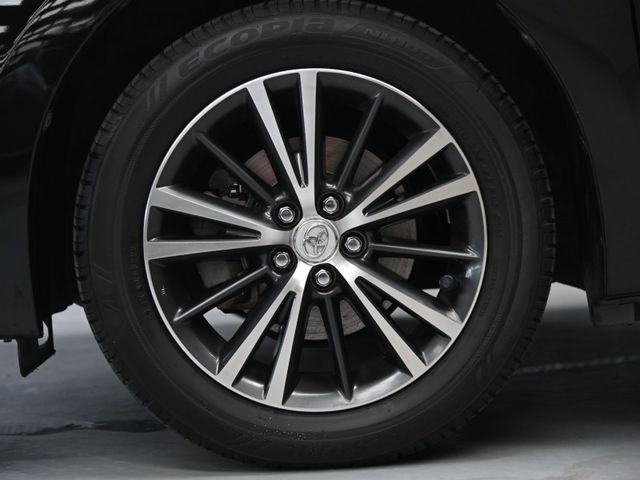 Toyota ALTIS  第9張相片