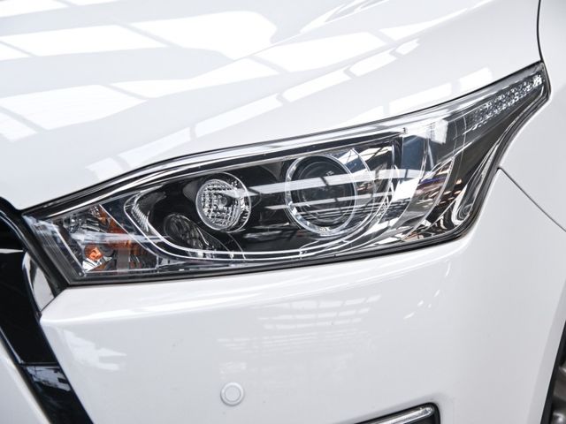 Toyota Yaris  第8張相片