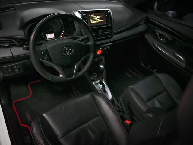 Toyota Yaris  第10張相片