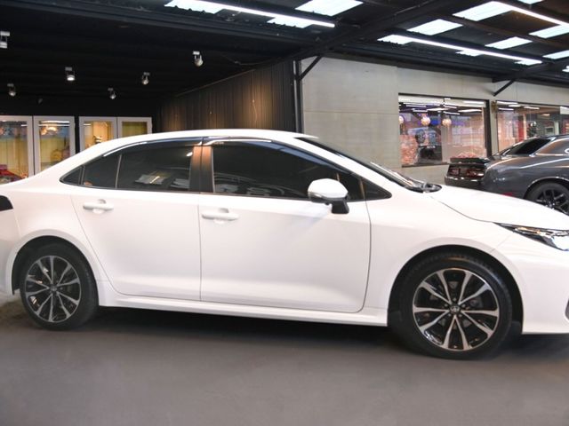 Toyota ALTIS  第4張相片
