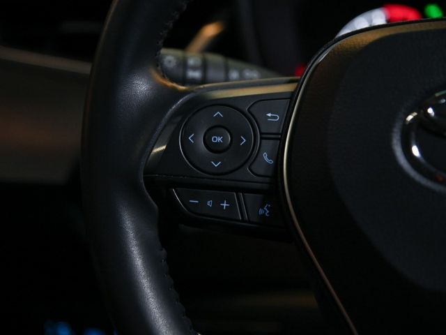 Toyota ALTIS  第14張相片