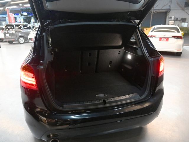 BMW/ 寶馬 218i  第9張相片